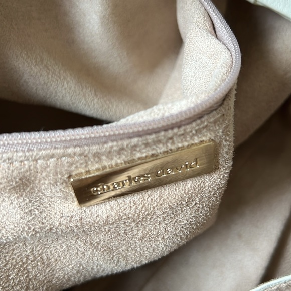 Charles David leather hobo cream color - Picture 9 of 14